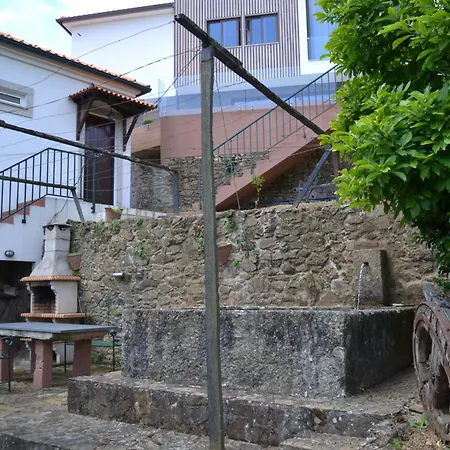 Quinta Do Santo No Douro - Casa T3 Alcarias (Baiao)