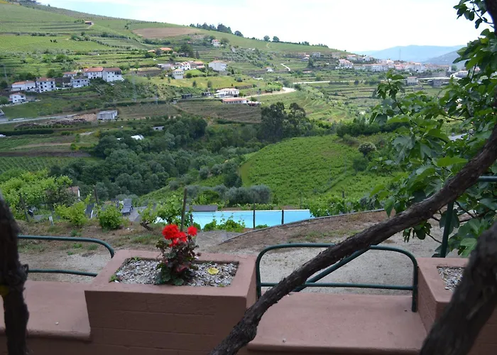 Quinta Do Santo No Douro - Casa T3 Casa de Férias *