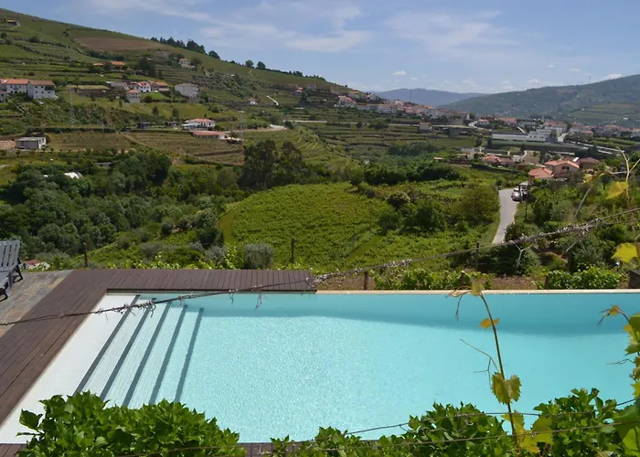 Quinta Do Santo No Douro - Casa T3 Alcarias (Baiao)