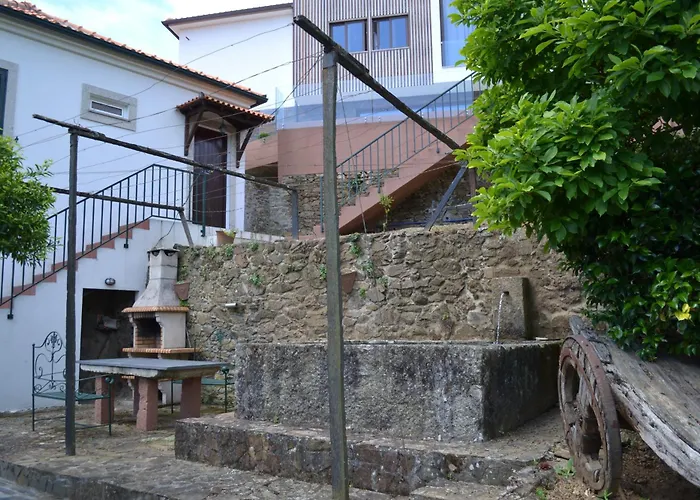 Quinta Do Santo No Douro - Casa T3 Alcarias (Baiao)