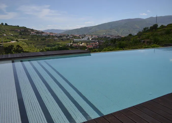 Quinta Do Santo No Douro - Casa T3 Alcarias (Baiao)