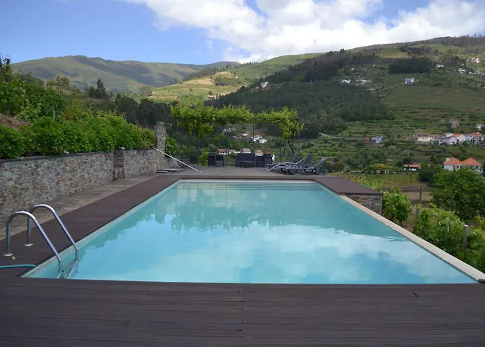 Quinta Do Santo No Douro - Casa T3 Alcarias (Baiao)